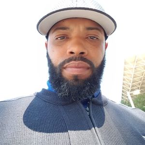 Meet your Posher, Leon